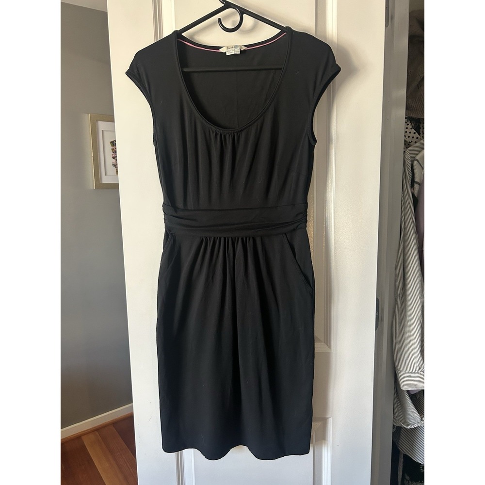 Boden Black Cap-Sleeve Midi Dress